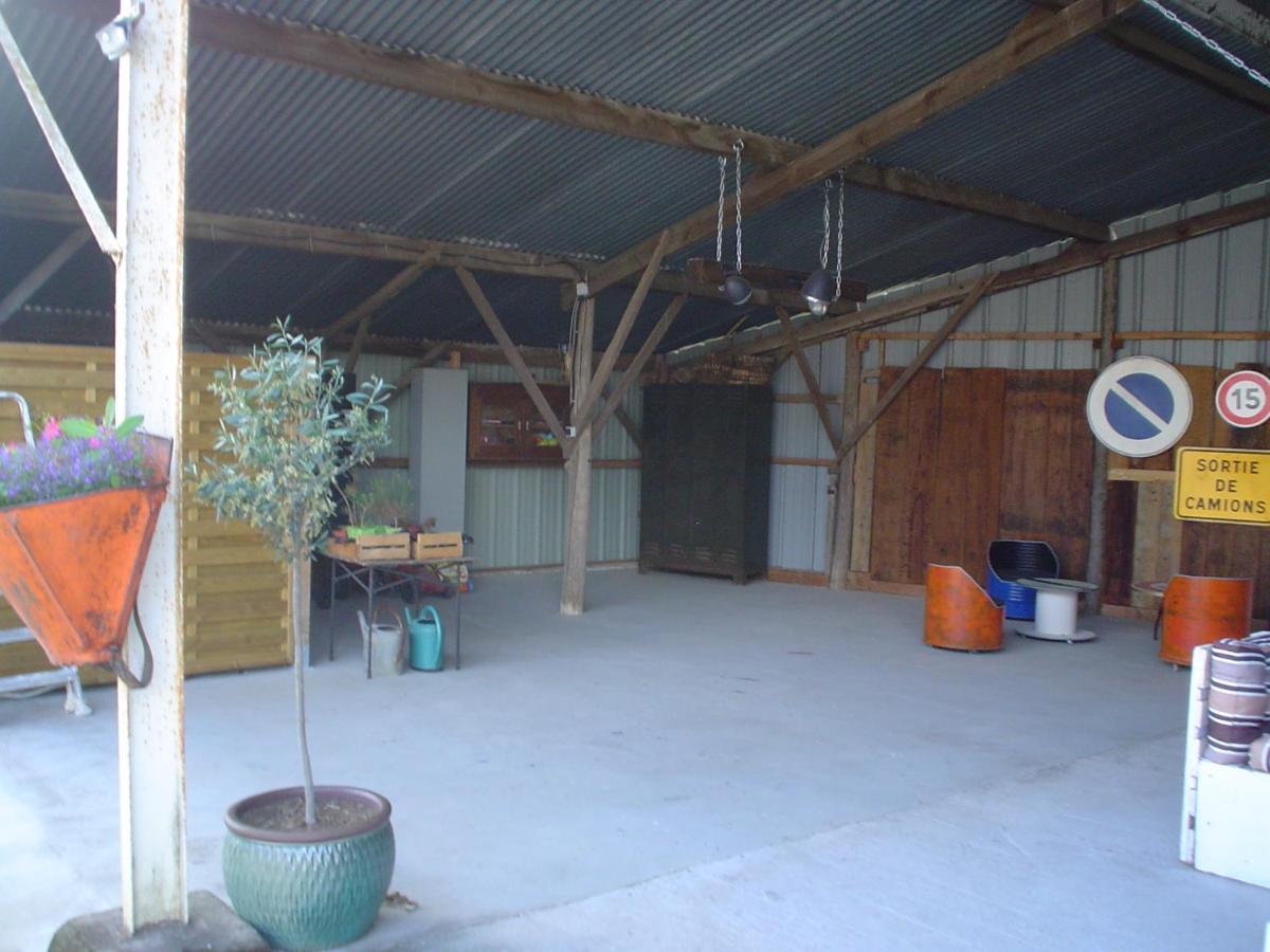 Les Gites De La Musardiere Meusnes Exterior foto